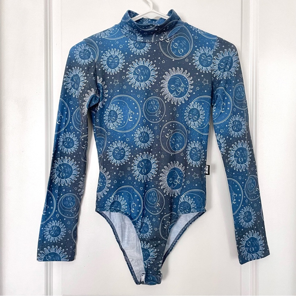 MINGA LONDON Sun & Moon Mock Neck Bodysuit Celestial Astrological Y2K Blue